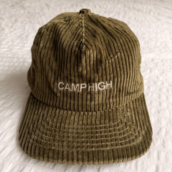 Camp High Other - Camp High Corduroy Baseball Cap in dark green